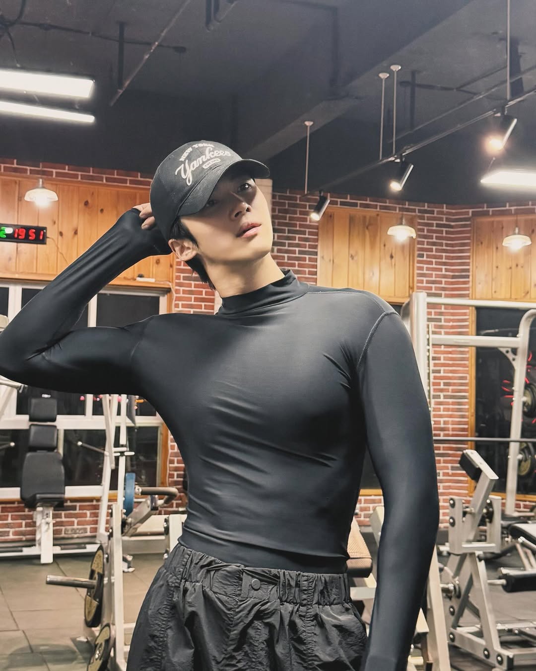 Yan An PENTAGON kini sibuk di China [instagram]